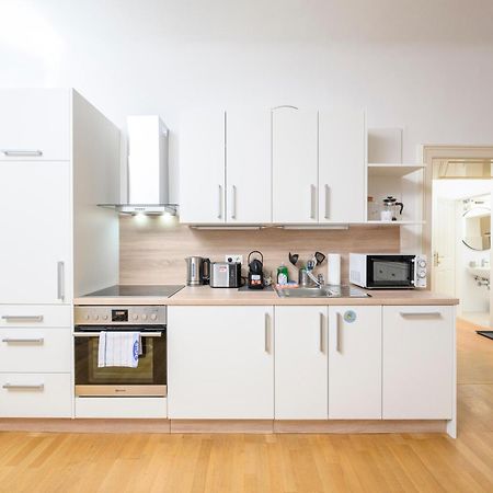 Central City Apartments Відень Екстер'єр фото
